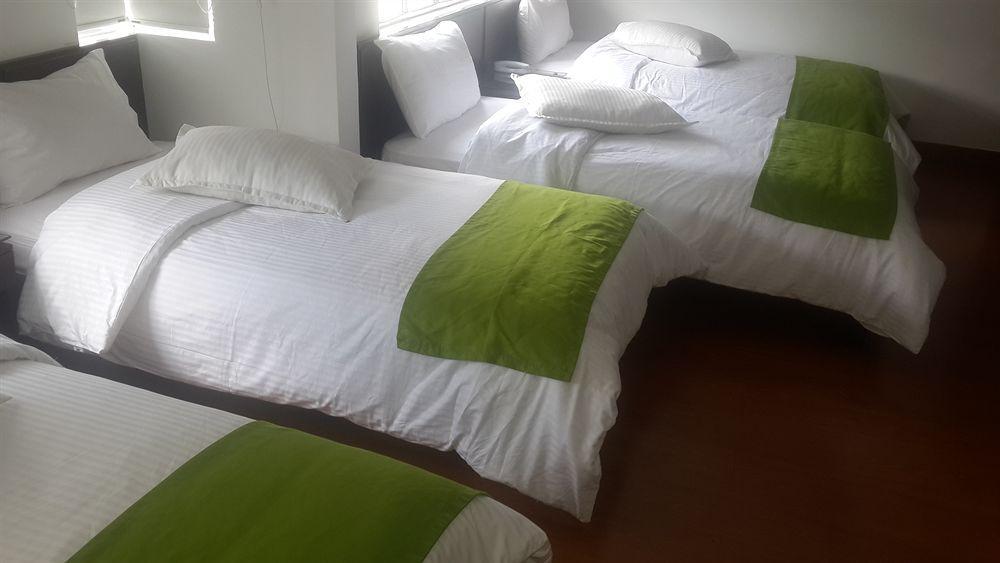 Aparta Hotel Bc Bogotá Esterno foto