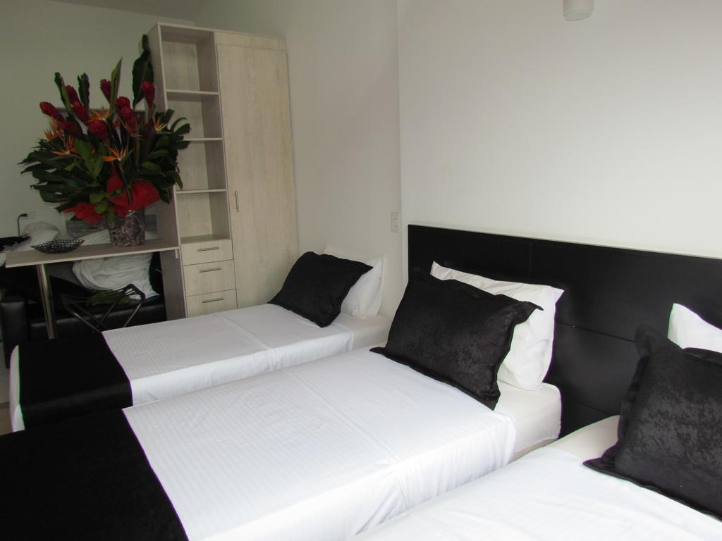 Aparta Hotel Bc Bogotá Esterno foto