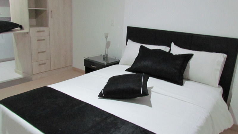 Aparta Hotel Bc Bogotá Esterno foto