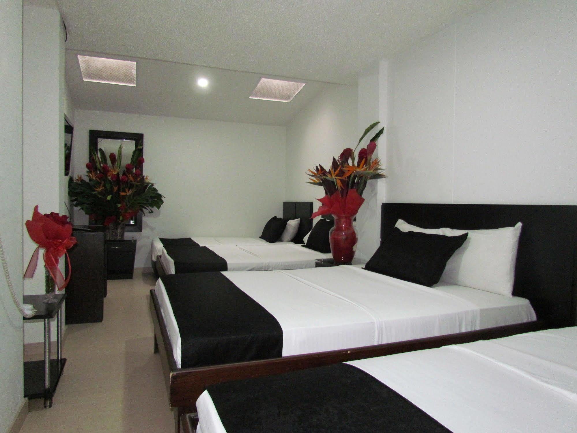 Aparta Hotel Bc Bogotá Esterno foto
