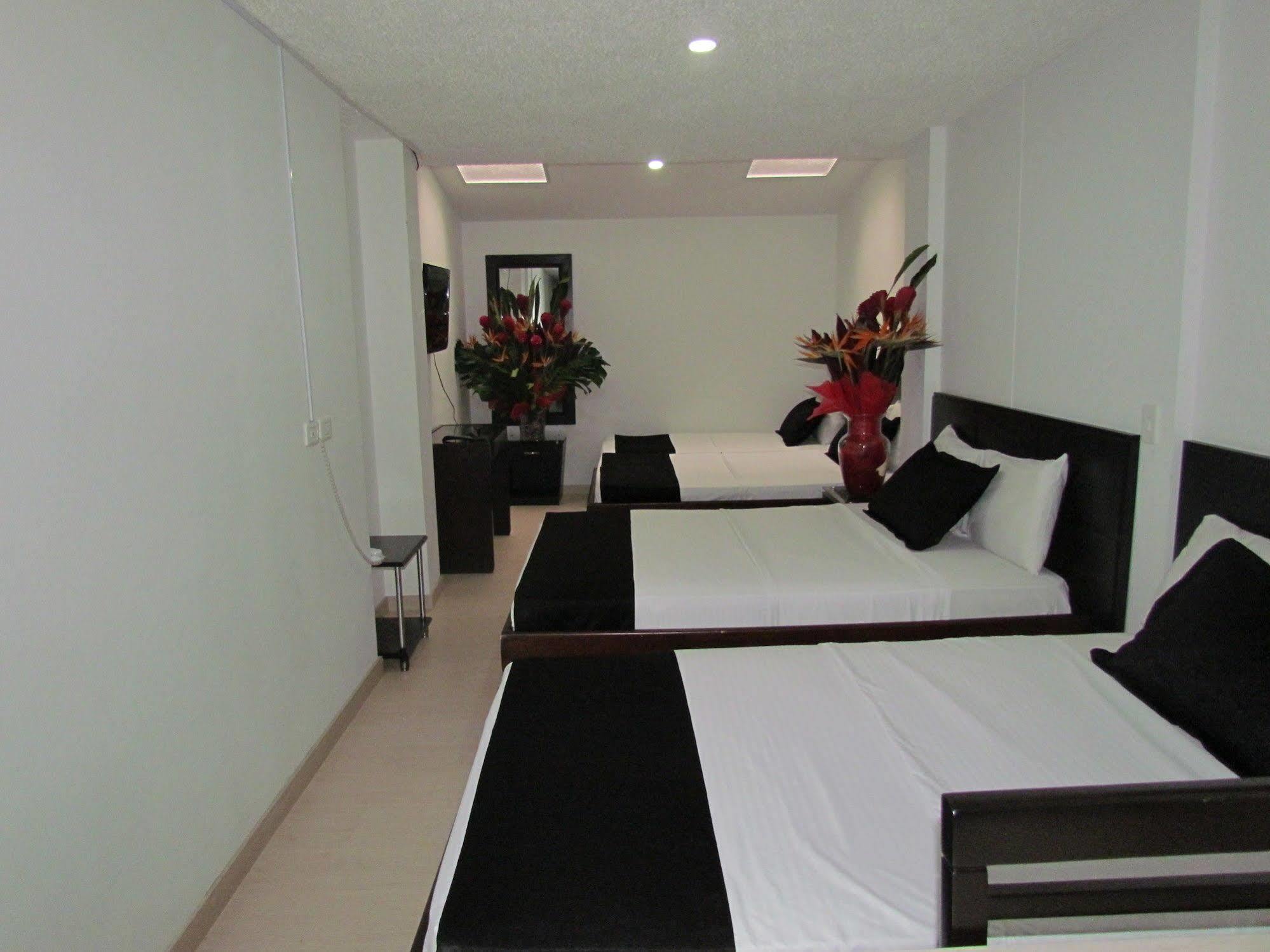 Aparta Hotel Bc Bogotá Esterno foto